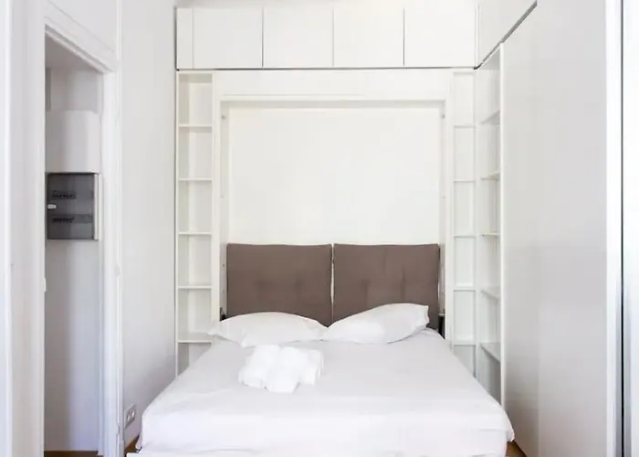 Charming Flat At Monaco's Edge Διαμέρισμα *