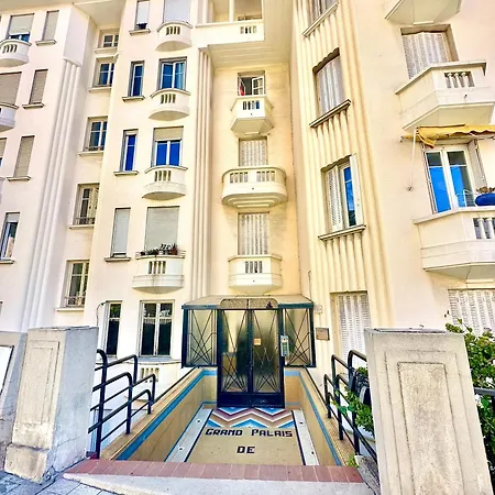 Charming Flat At Monaco's Edge